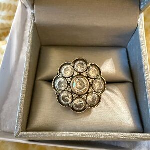 Vintage-Inspired Silver Floral Ring